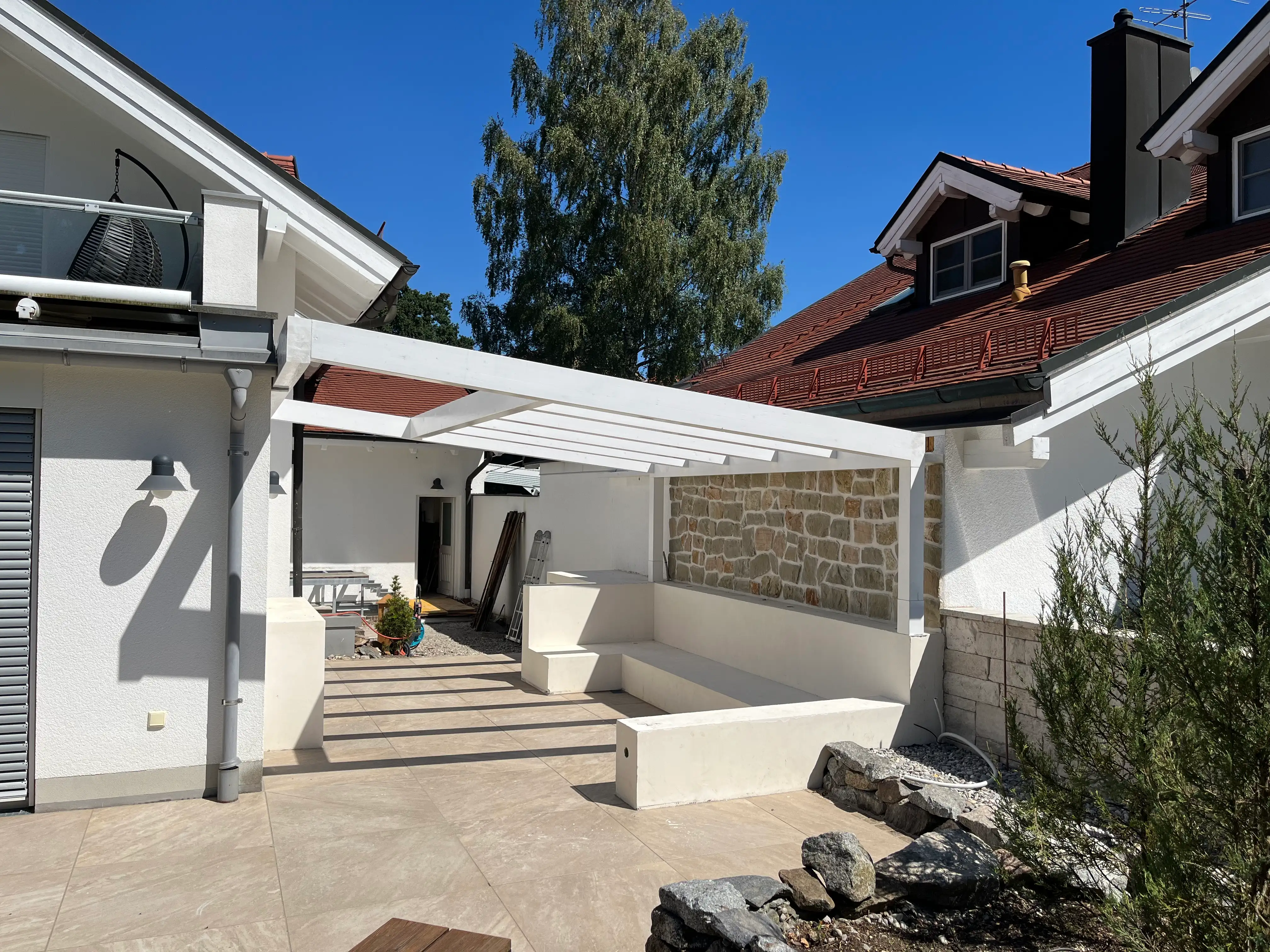 Pergola mit Lounge, Berg